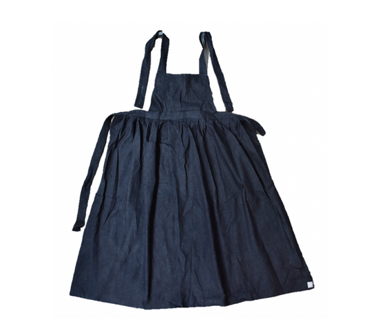 Apron (Design For Wheel-Throwing)